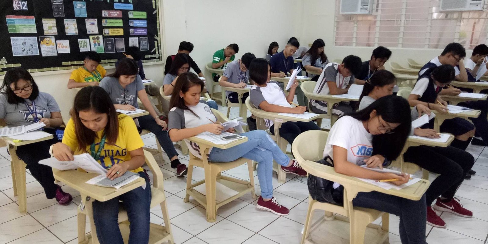 UP LAKAN waves the 2017 CATalinuhan in Baliwag