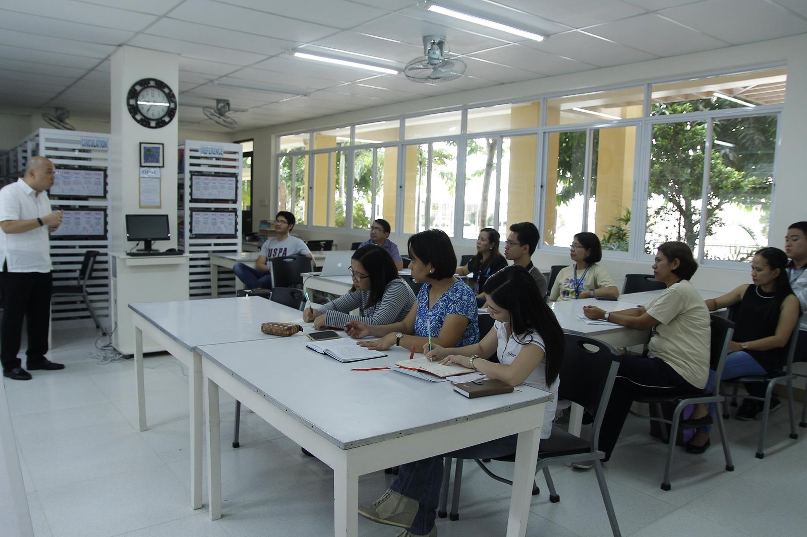 Library subscribes to online resources