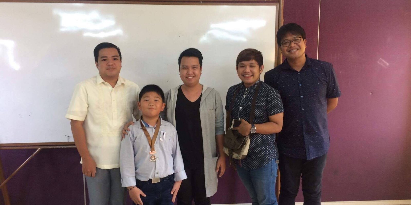 Elem declaimers capture twin bronze | Montessori De Sagrada Familia