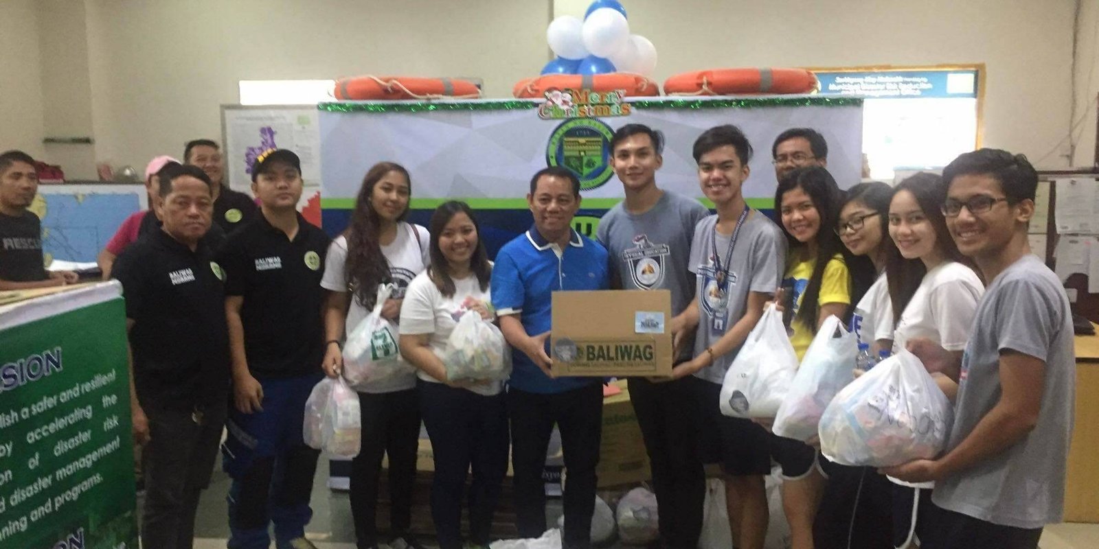 Grade 12 studes donate to Bethlehem orphans, Marawi siege victims