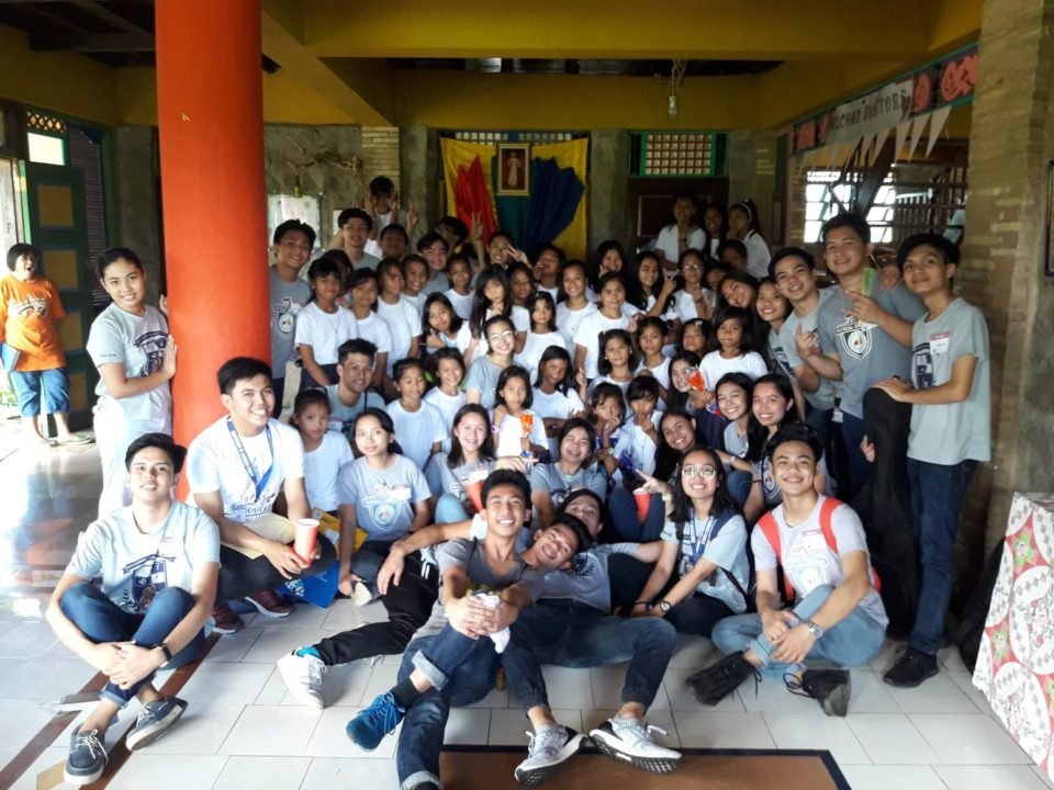 Grade 12 studes conduct outreach program Grade 12 studes conduct outreach program