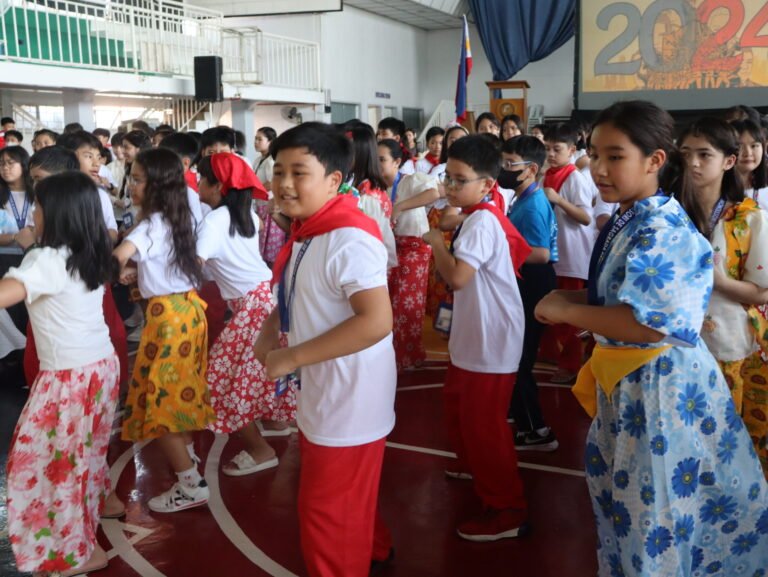 Wikang Mapagpalaya: Sagradans Nagpasiklab sa ‘Buwan ng Wika’