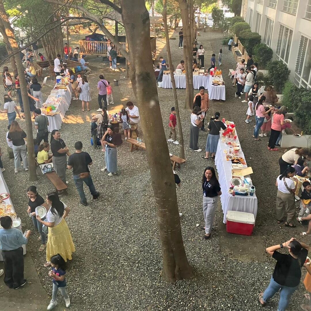 Our pre-elementary families are now having their “salu-salo” with our teachers to celebrate the learning milestones of the quarter.