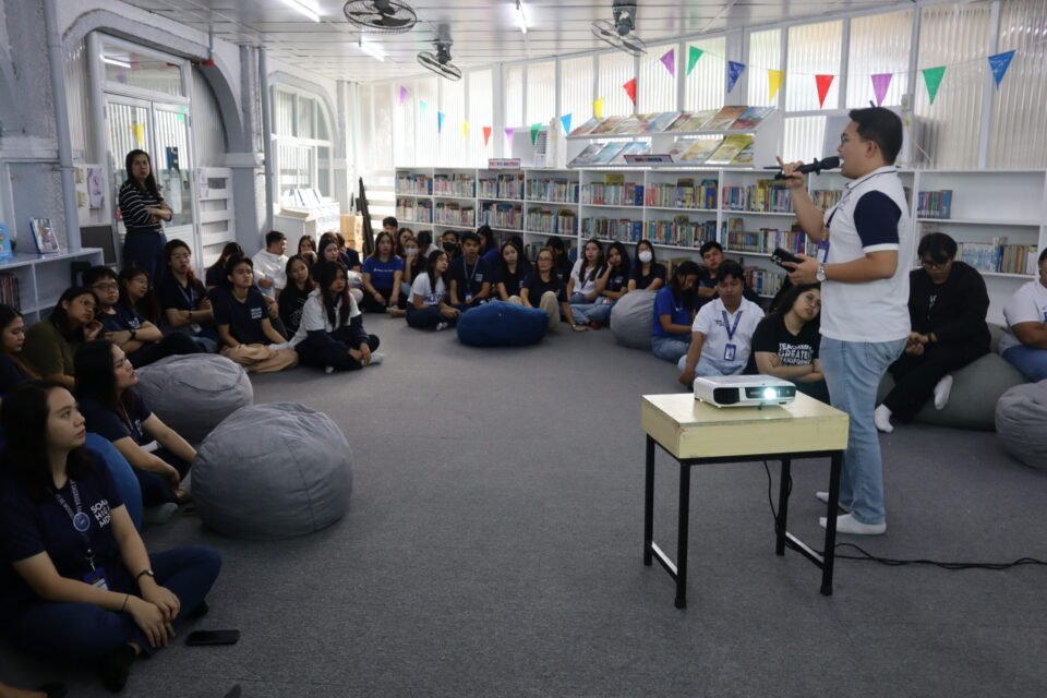 MDSF drills deeper into earthquake preparedness plan | Montessori De Sagrada Familia, Inc | Tangos, Baliwag, Bulacan MDSF drills deeper into earthquake preparedness plan | Montessori De Sagrada Familia, Inc | Tangos, Baliwag, Bulacan