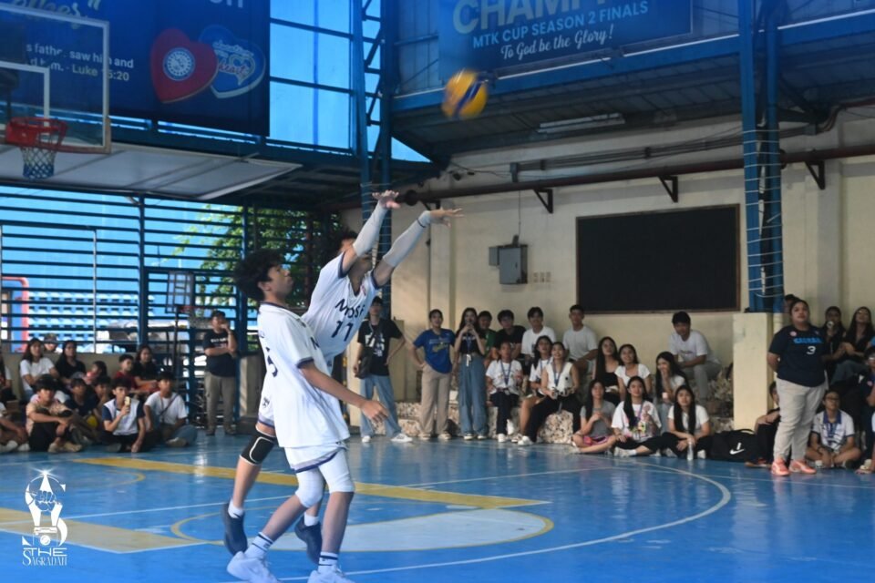 Sagradan Spikers, dinomina ang SMCB, 25-12, 25-6; Andrada, Moya nagpasikat | Montessori De Sagrada Familia, Inc | Tangos, Baliwag, Bulacan Sagradan Spikers, dinomina ang SMCB, 25-12, 25-6; Andrada, Moya nagpasikat | Montessori De Sagrada Familia, Inc | Tangos, Baliwag, Bulacan